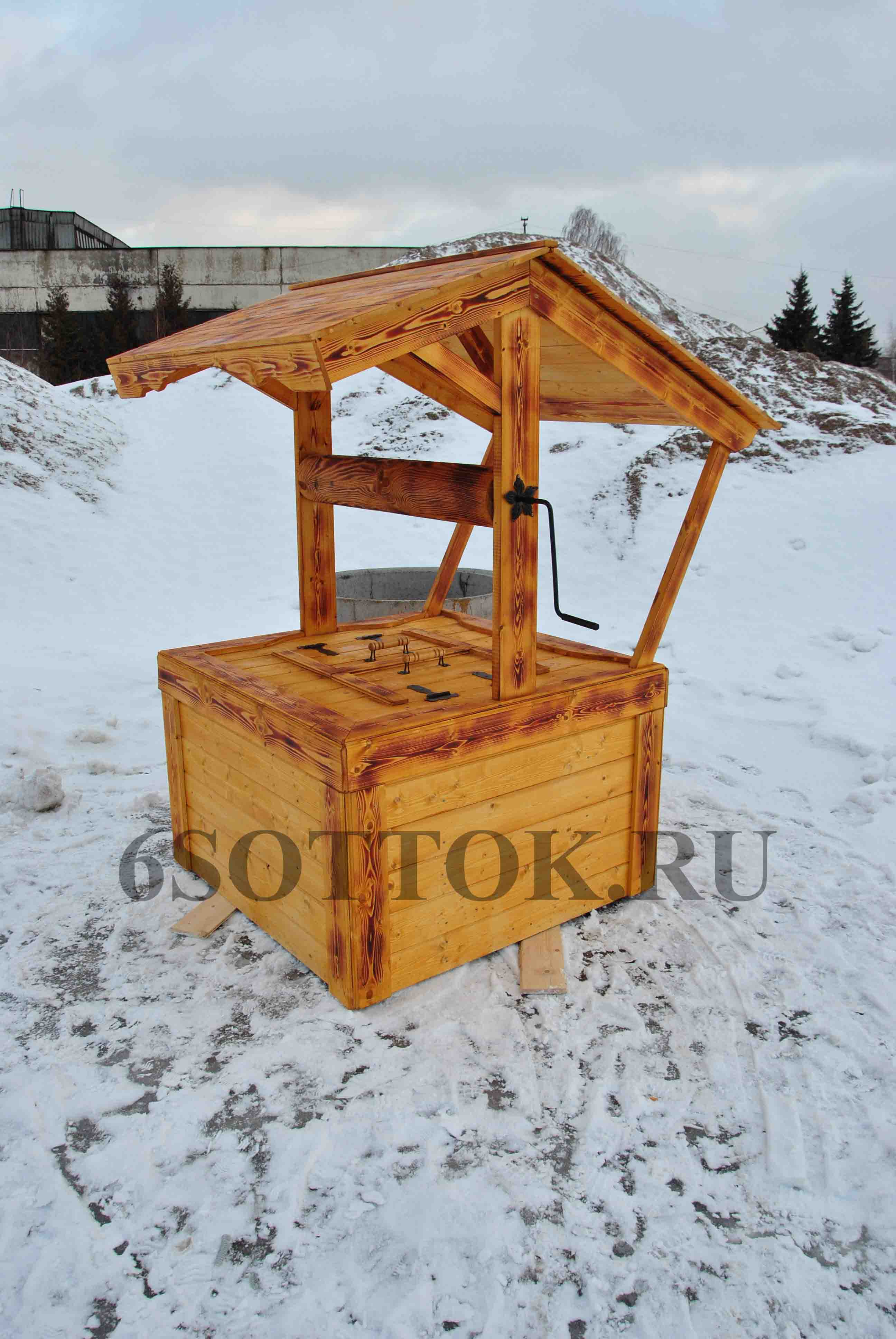 Домик для колодца